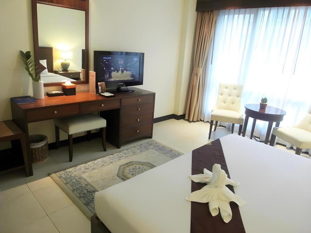 De Arni Hotel Бангкок Экстерьер фото