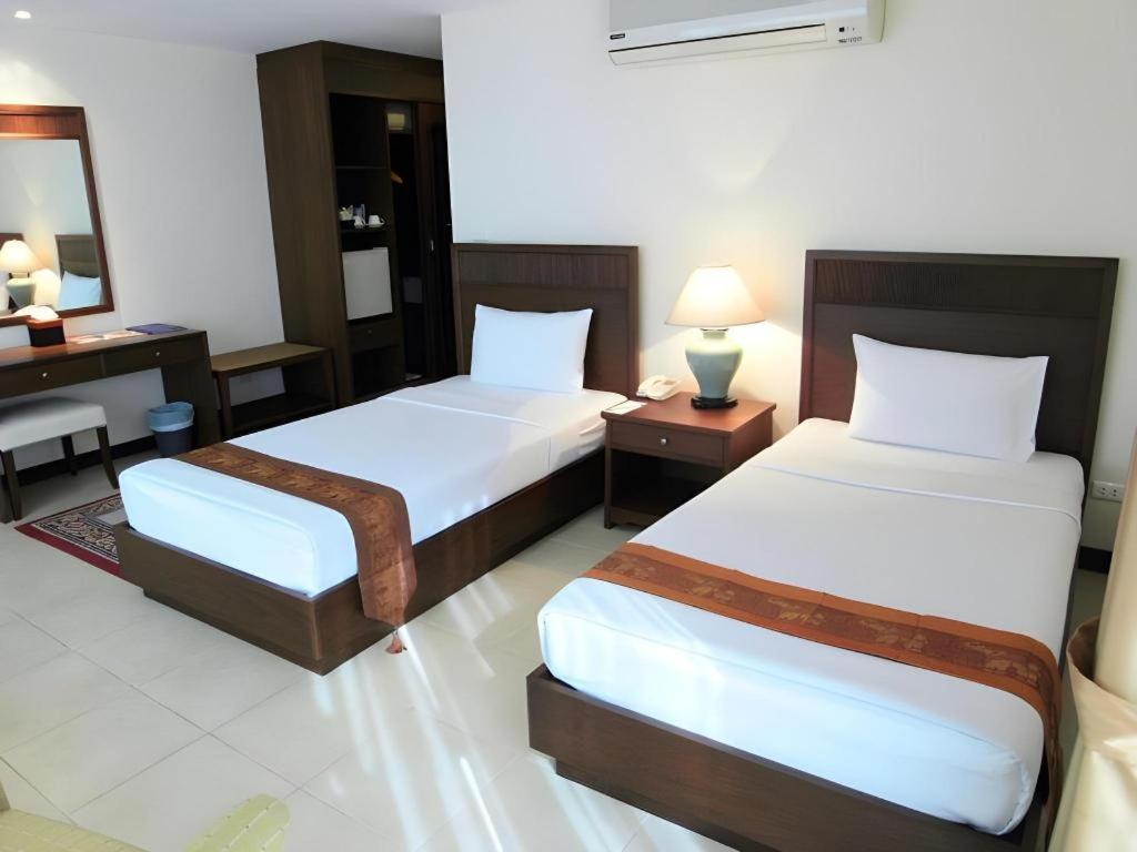 De Arni Hotel Бангкок Экстерьер фото
