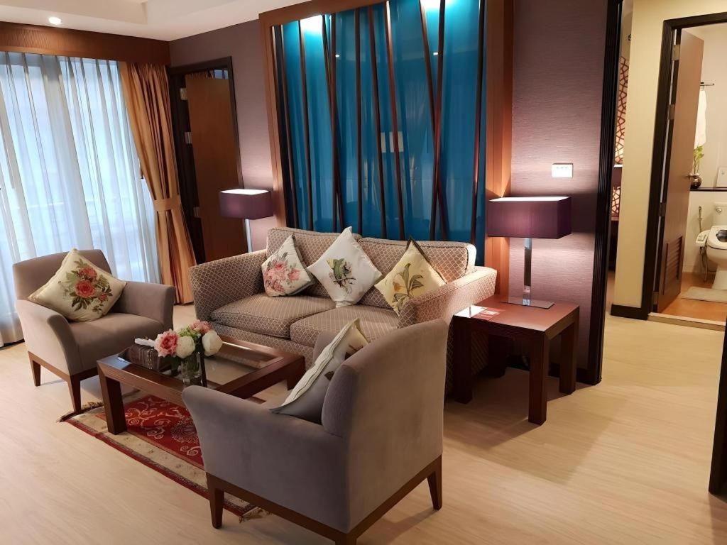 De Arni Hotel Бангкок Экстерьер фото
