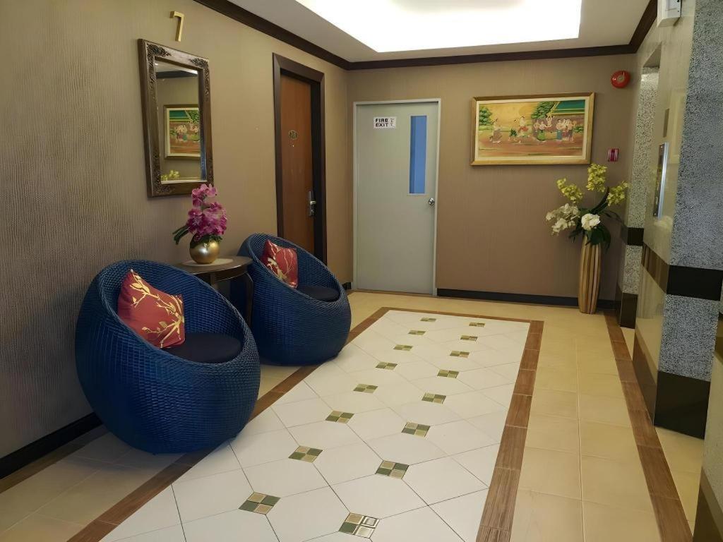 De Arni Hotel Бангкок Экстерьер фото